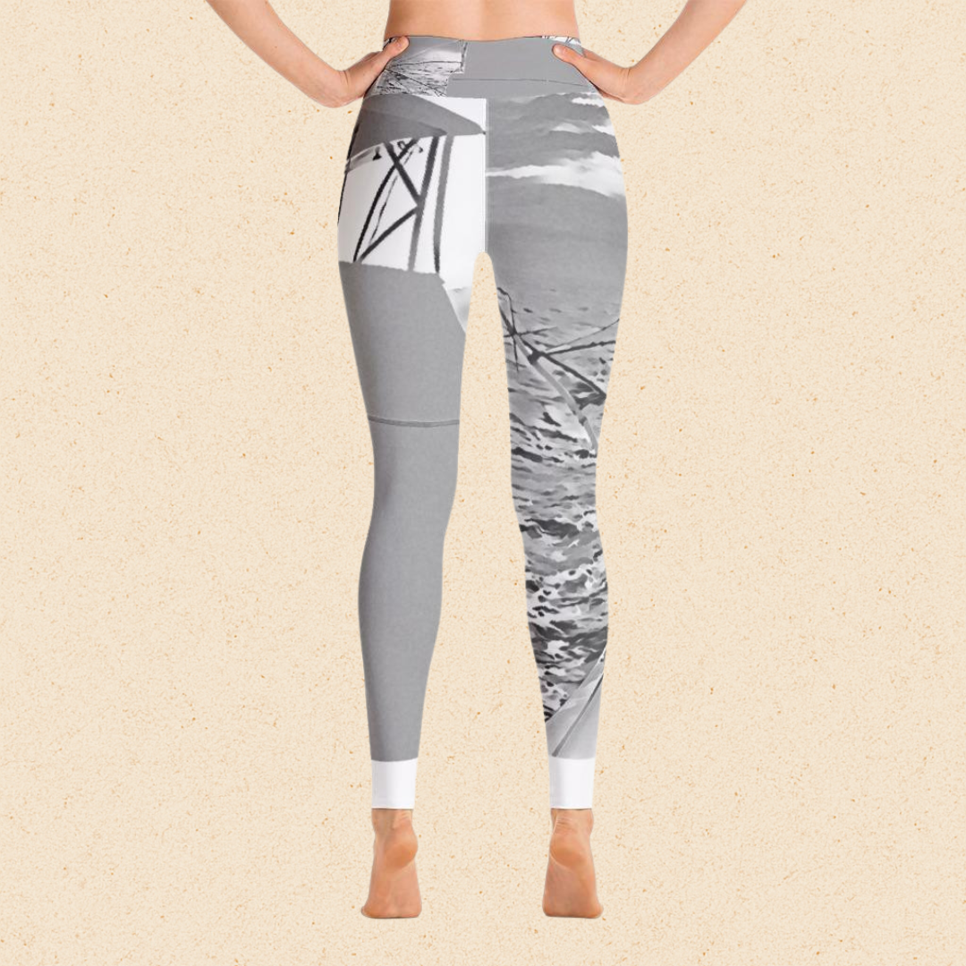 B/W Sunset 1 Yoga Leggings