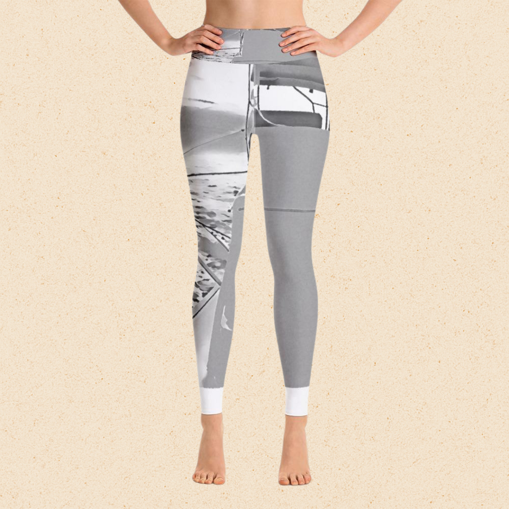 B/W Sunset 1 Yoga Leggings