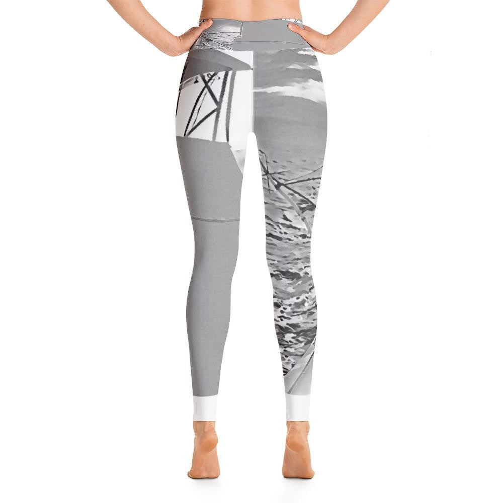 B/W Sunset 1 Yoga Leggings - Bullzeye Ocean Apparel